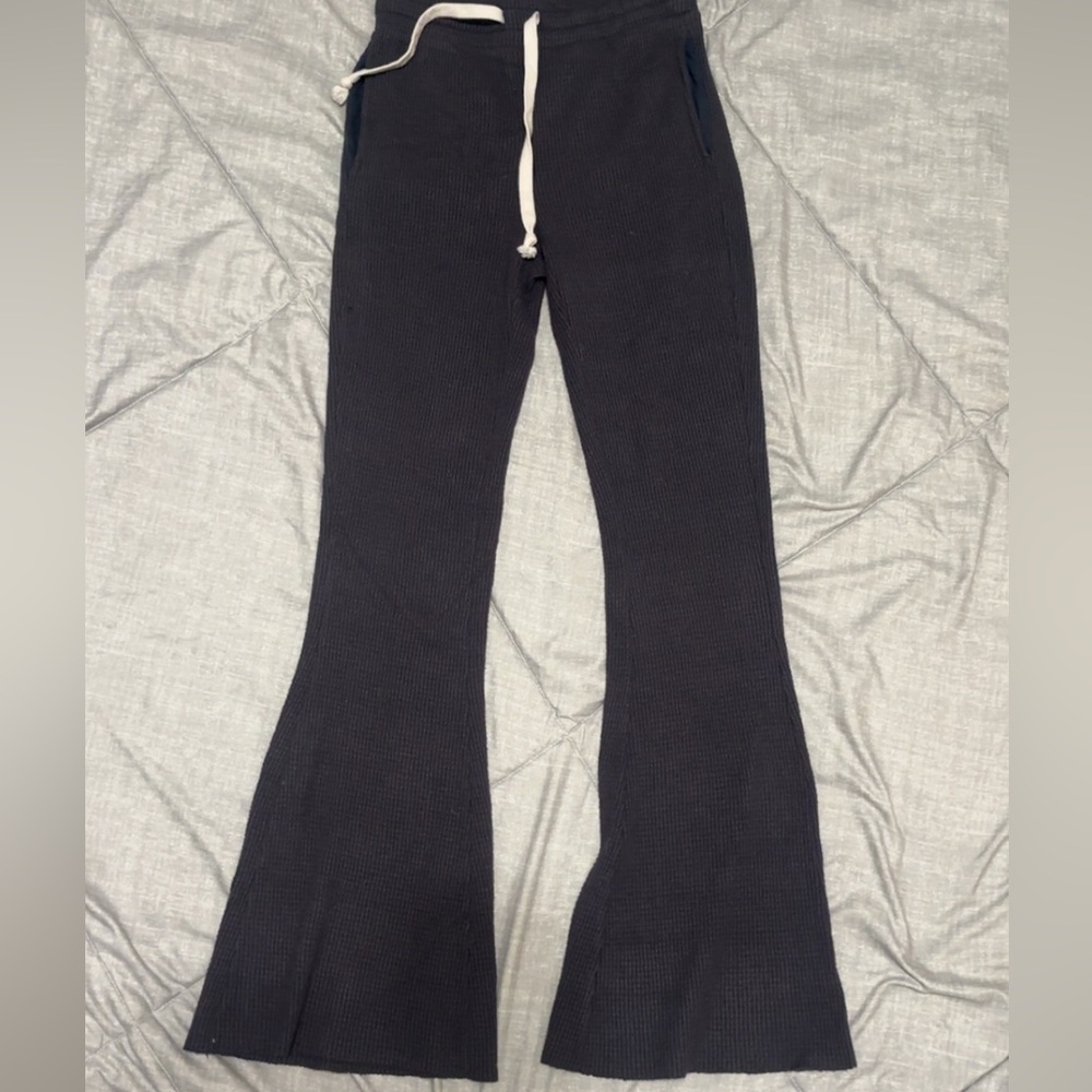 American Eagle Outfitters Charcoal Knit Top